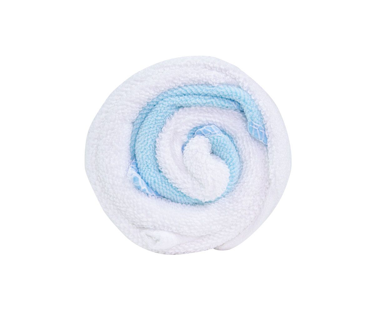 Bufandas blancas y azules de Bonbon Twist